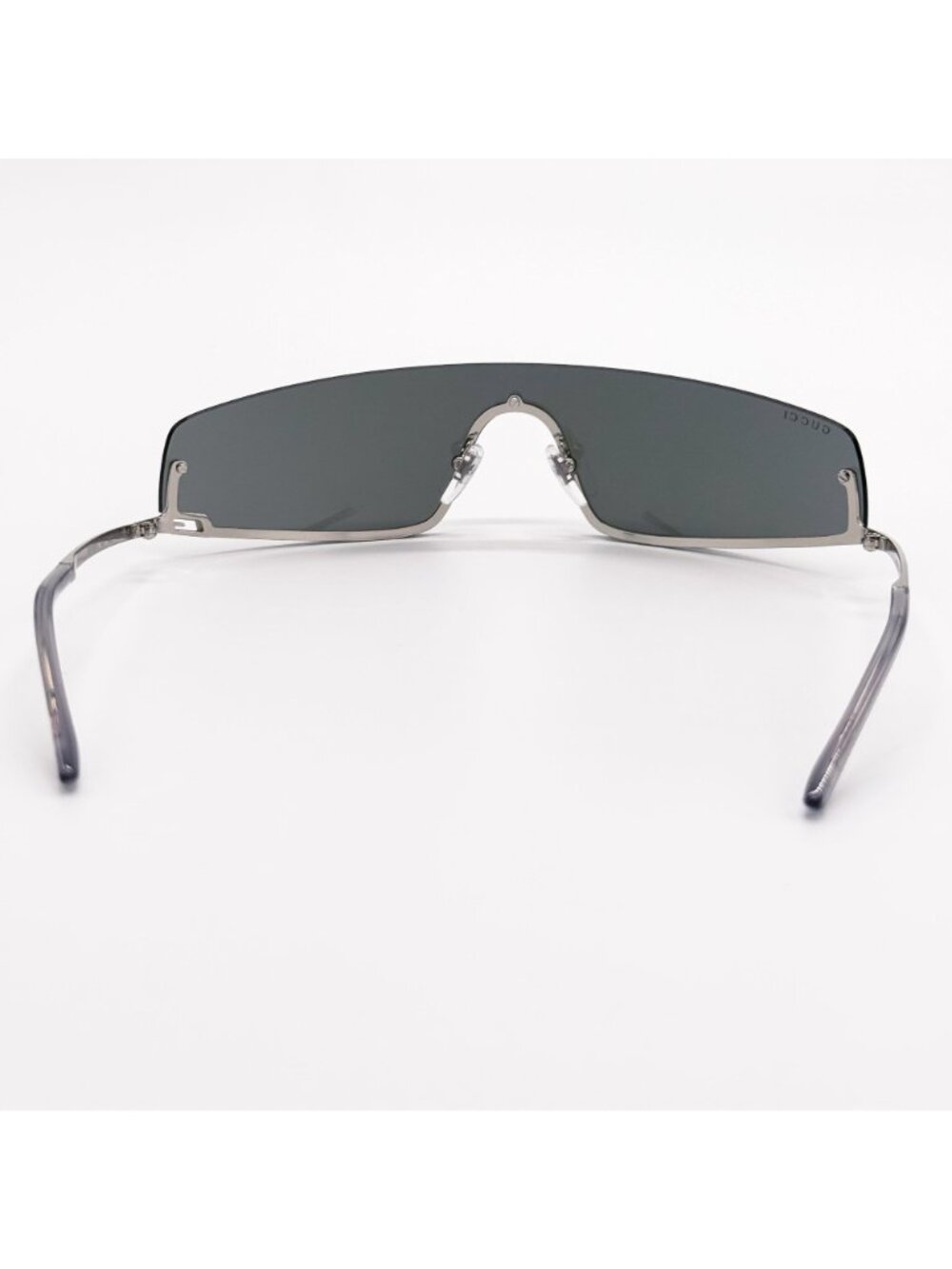 NEW GUCCI SUNGLASSES GG1561S 001 SILVER SHIELD UNISEX GUCCI EYEWEAR - Picture 10 of 14